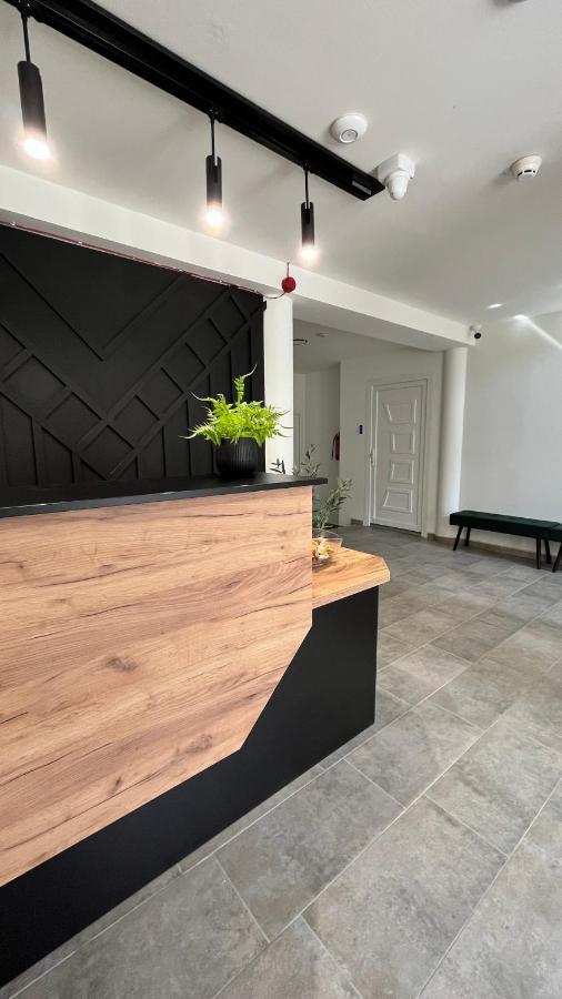 Rezidex Apartmanhaz Szeged Eksteriør bilde